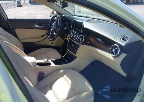 2015 Mercedes-Benz Gla 250 4Matic из США, поврежденный, VIN WDCTG4GBXFJ093517